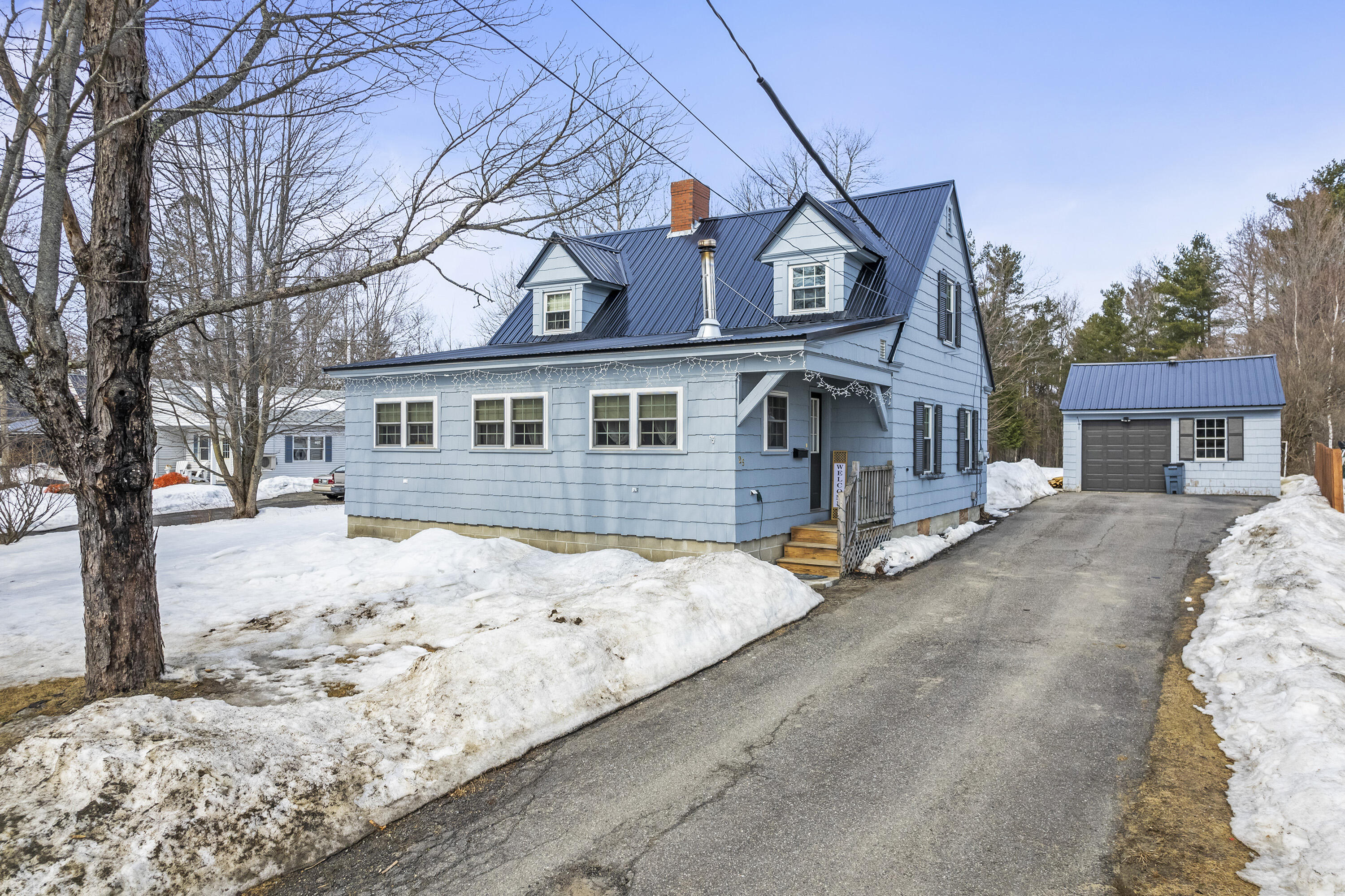 25 Stoddard Street Milo, ME 04463 - Photo 1 of 52 25 Stoddard Street_104