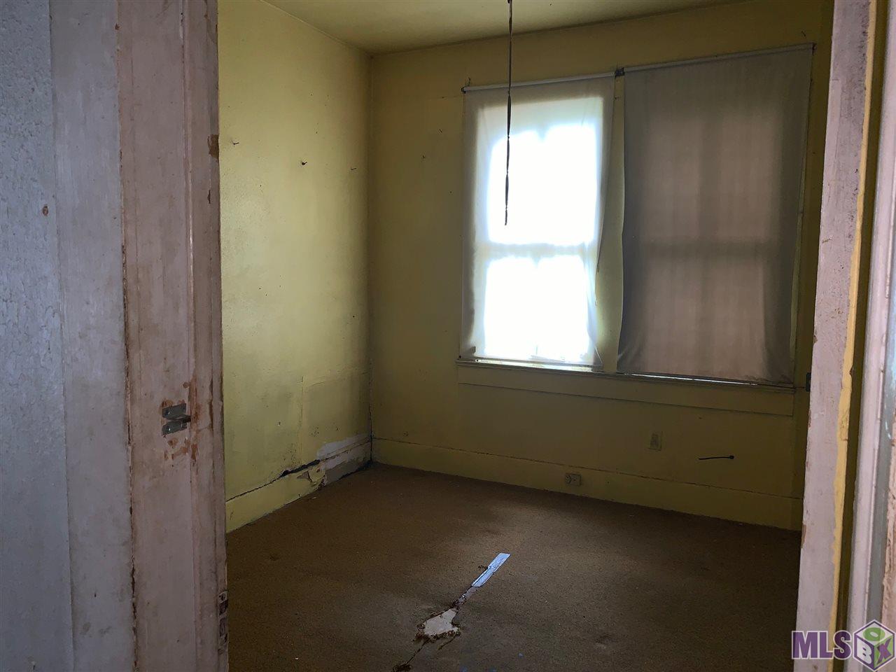 706 Pintail Street Baton Rouge, LA 70807 - Photo 11 of 14 Second Bedroom