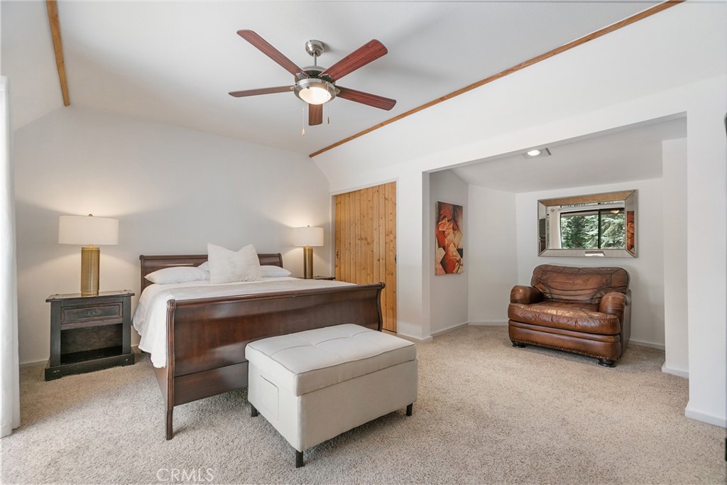841 Cottage Grove Road Lake Arrowhead, CA 92352 - Photo 15 of 31 Primary Bedroom