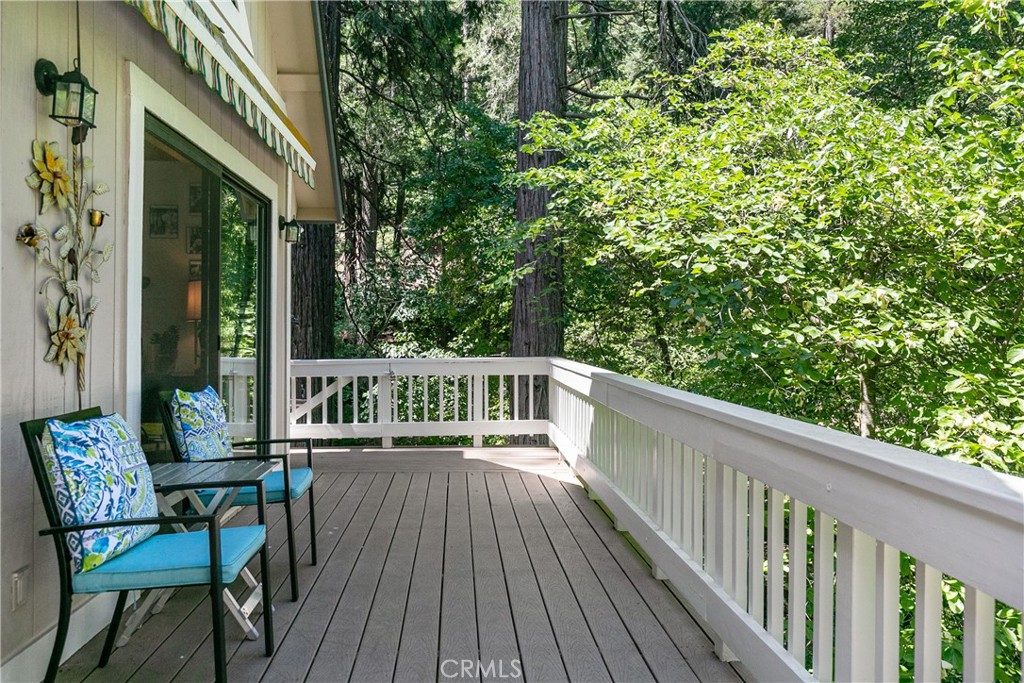 841 Cottage Grove Road Lake Arrowhead, CA 92352 - Photo 22 of 31