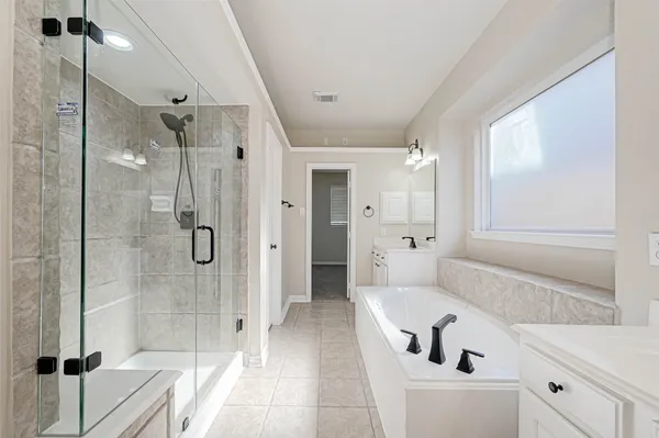 $3,800 | 4603 Camden Brook Lane, Katy, TX 77494