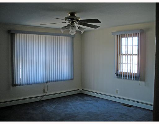 48 Field Street Pawtucket, RI 02860 - Photo 5 of 8 Living Room.