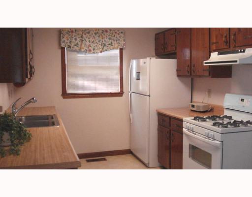 48 Field Street Pawtucket, RI 02860 - Photo 7 of 8 Kitchen.