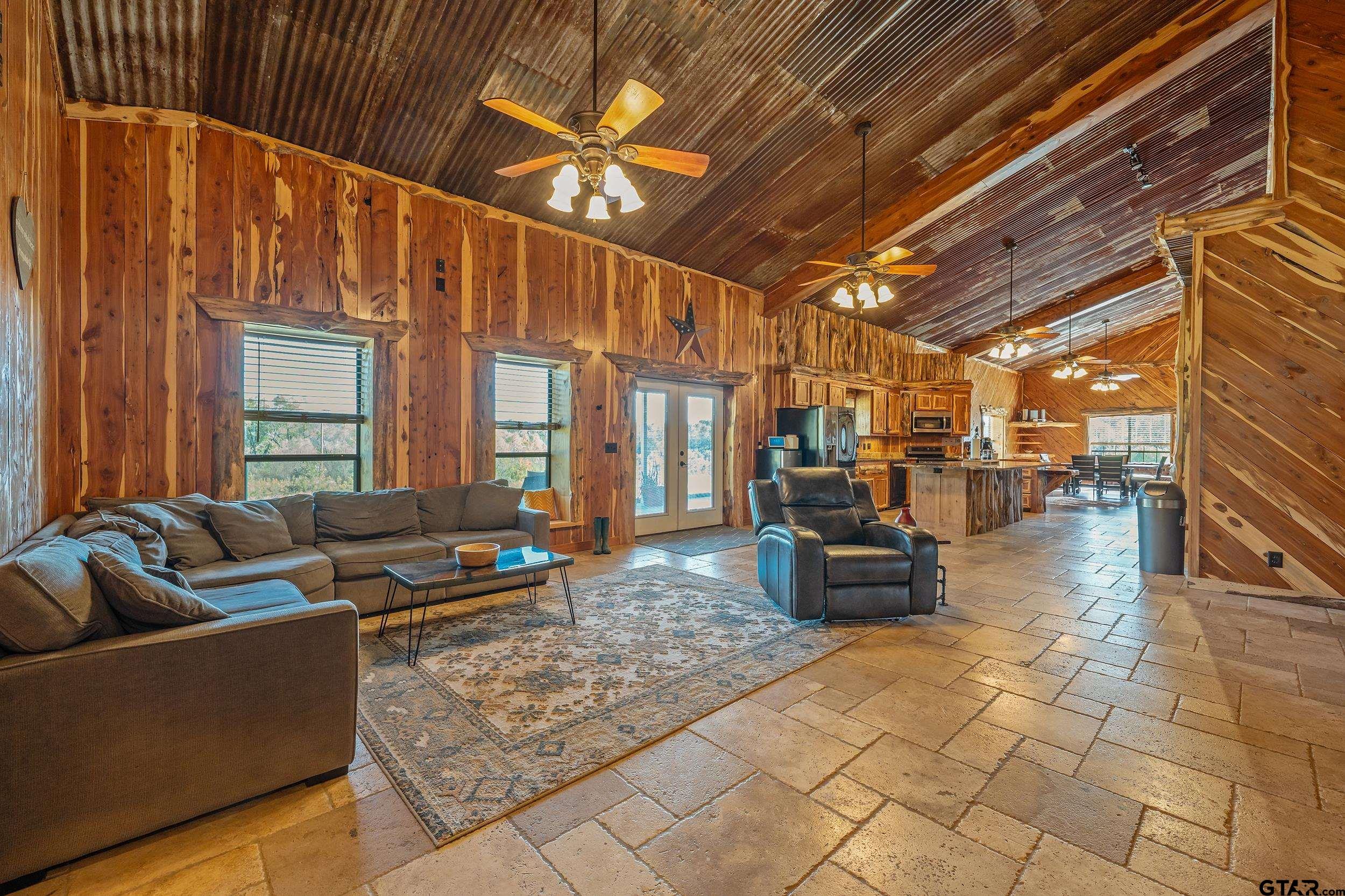 2600 Van Meter Road Kilgore, TX 75662 - Photo 9 of 48