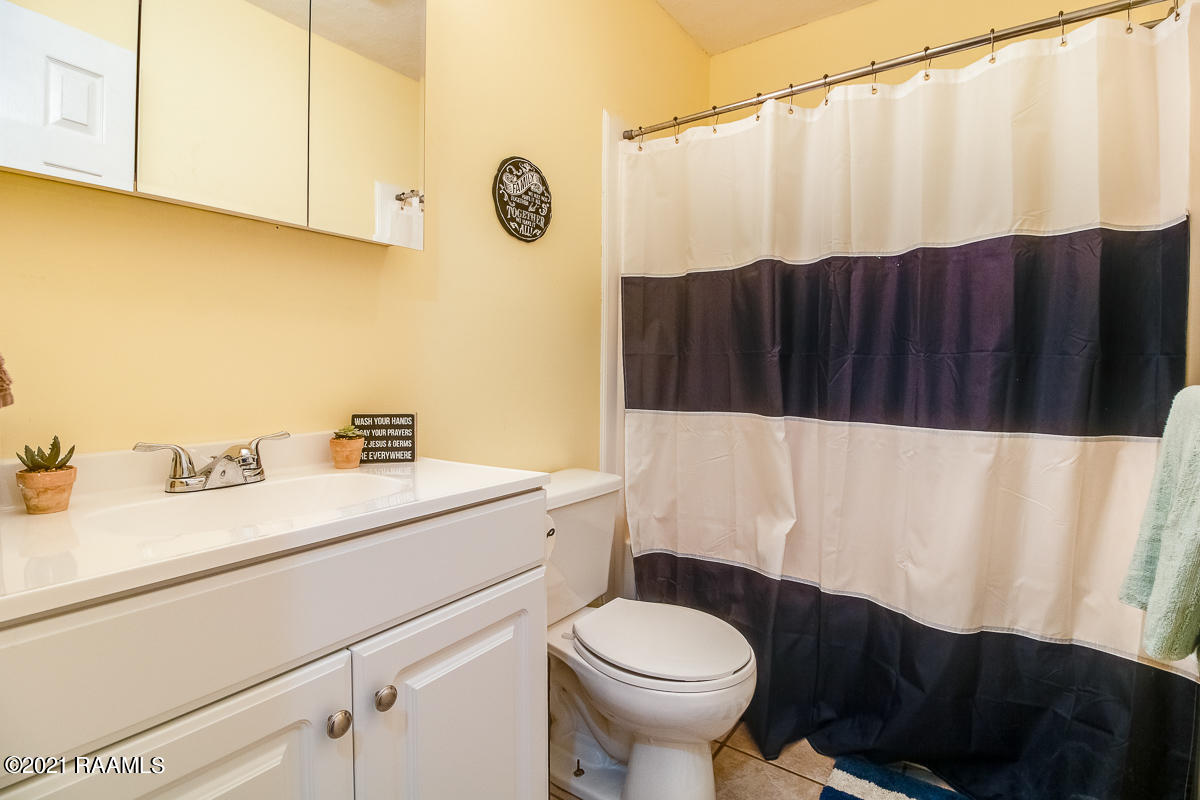 128 Ocho Rios Lane Scott, LA 70583 - Photo 11 of 19