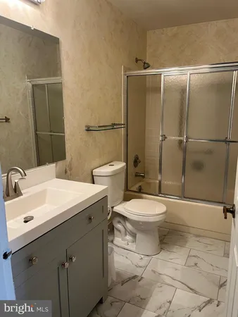 $2,400 | 27 C Benjamin Franklin Drive, Monroe Township, NJ 08831