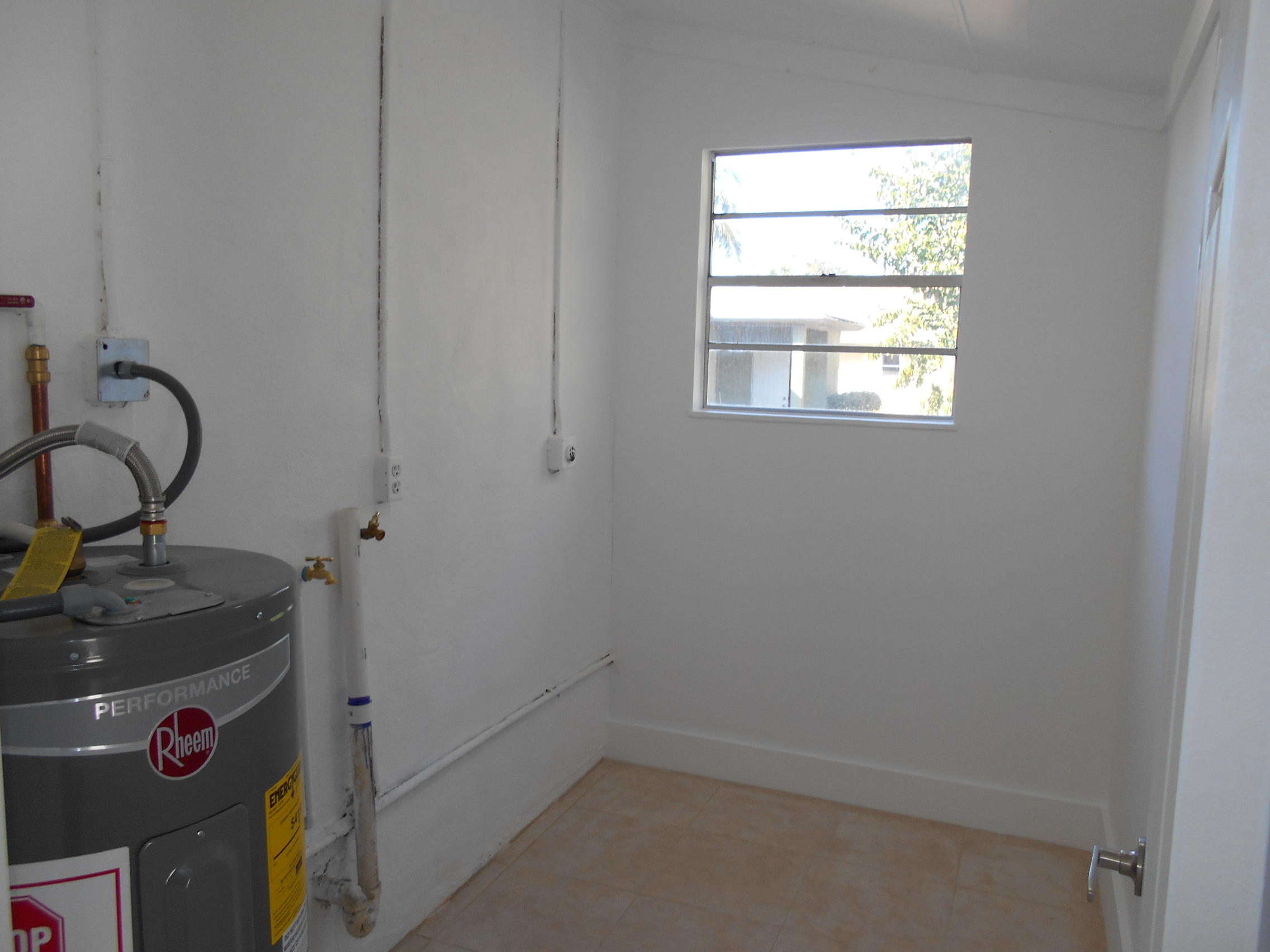 6811 3rd Street Jupiter, FL 33458 - Photo 19 of 25 DSCN0606