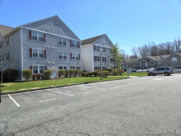 $242,000 | 64 Dayton Court, Unit 205, Hackettstown, NJ 07840