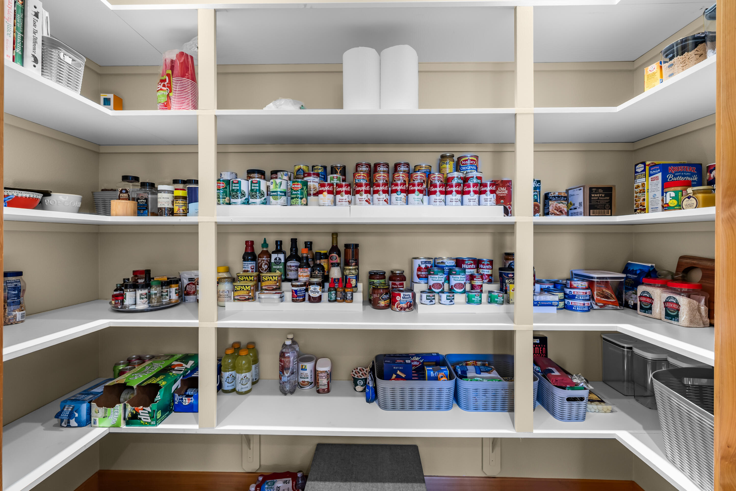 64145 Hunnell Road Bend, OR 97703 - Photo 17 of 65 A spacious walk-in pantry provides excellent everyday function, with abundant shelving and room to keep kitchen essentials organized and easily accessible.