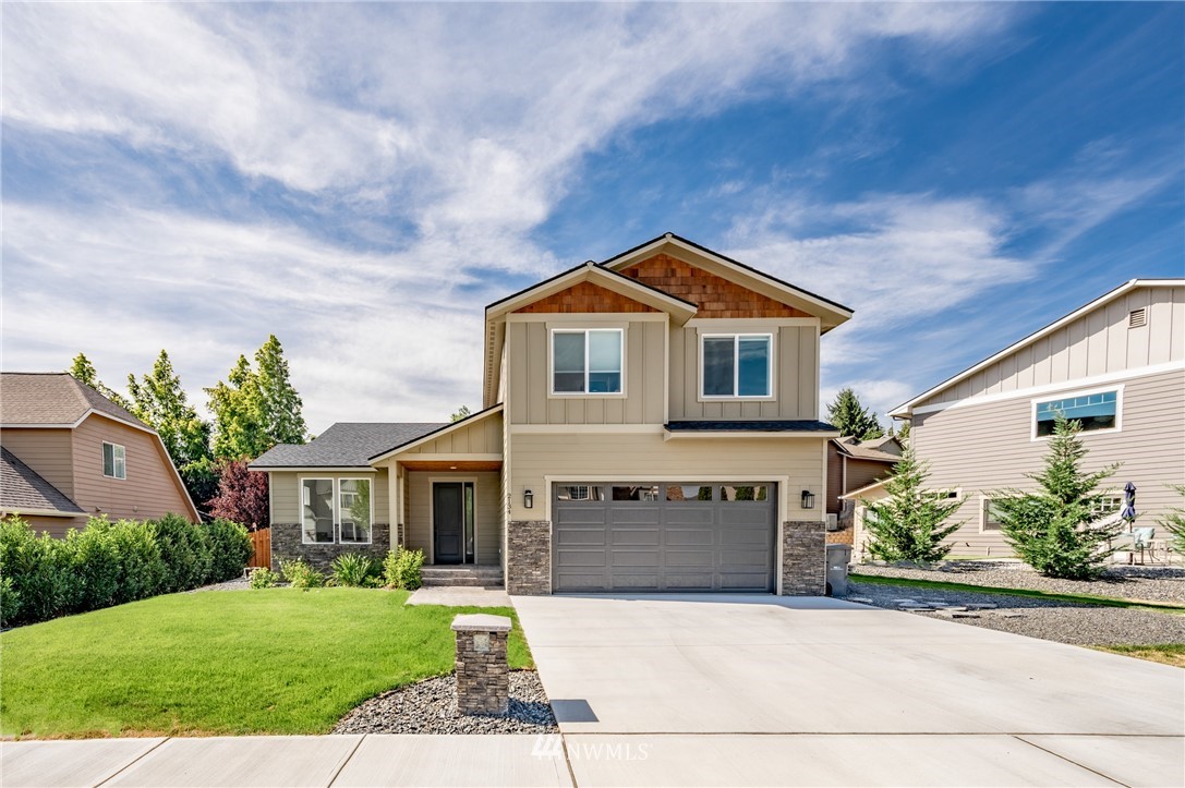 2134 Honeysett Road Wenatchee, WA 98801 - Photo 2 of 26 Gallery Image 2