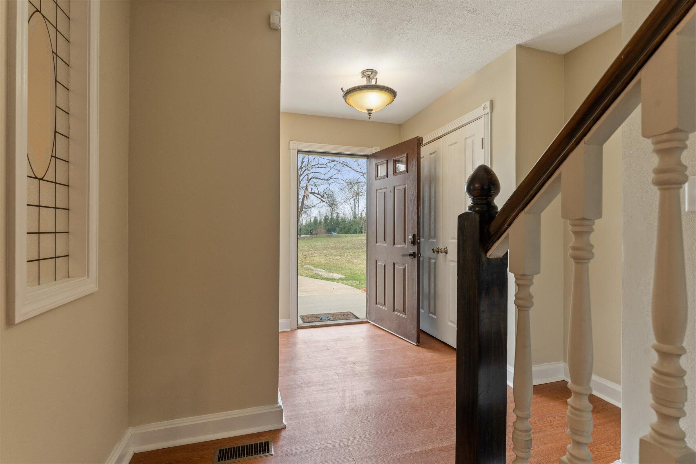 7692 North Emery Road Rolling Prairie, IN 46371 - Photo 4 of 69 2400x1599