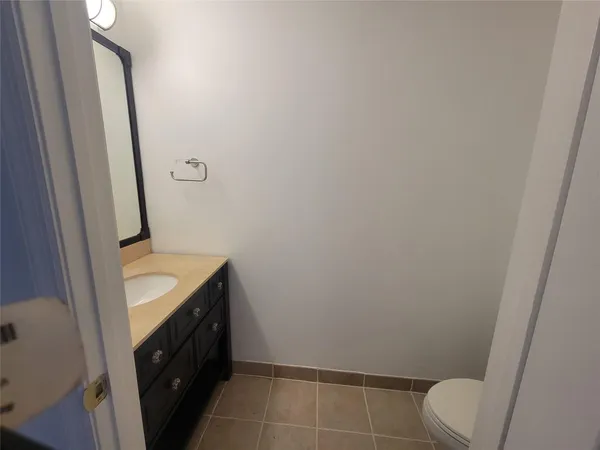 $4,000 | 1505 Harbour Side Drive, Weston, FL 33326