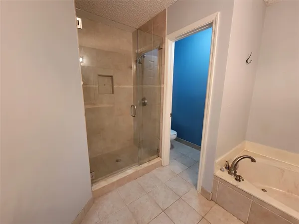$4,000 | 1505 Harbour Side Drive, Weston, FL 33326