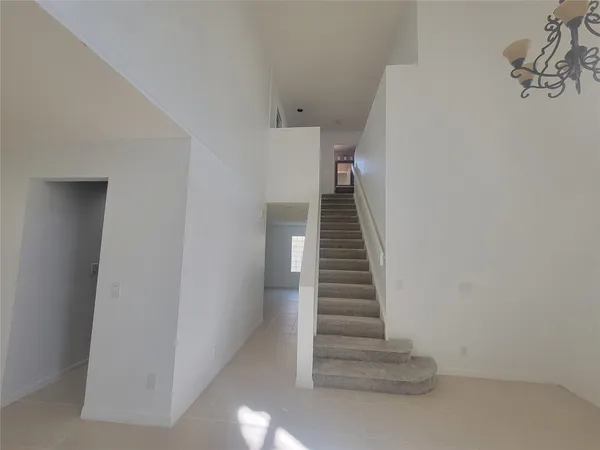 $4,000 | 1505 Harbour Side Drive, Weston, FL 33326