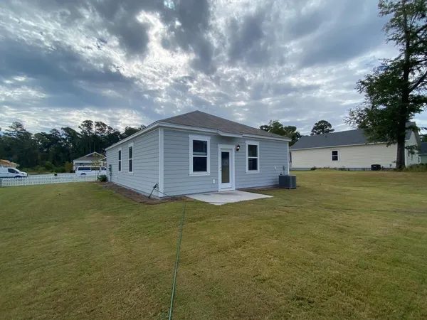 $2,100 | 1088 Refuge Way, Summerton, SC 29148