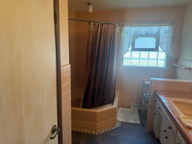 $279,900 | 204 East South Railroad Street, Kendall, WI 54638