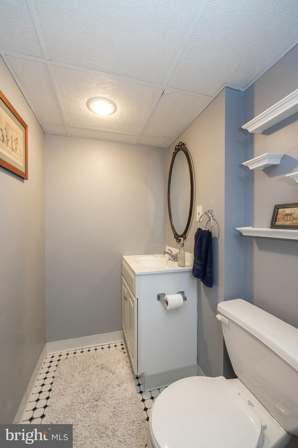 711 High Boulevard Reading, PA 19607 - Photo 36 of 60 Basement powder room