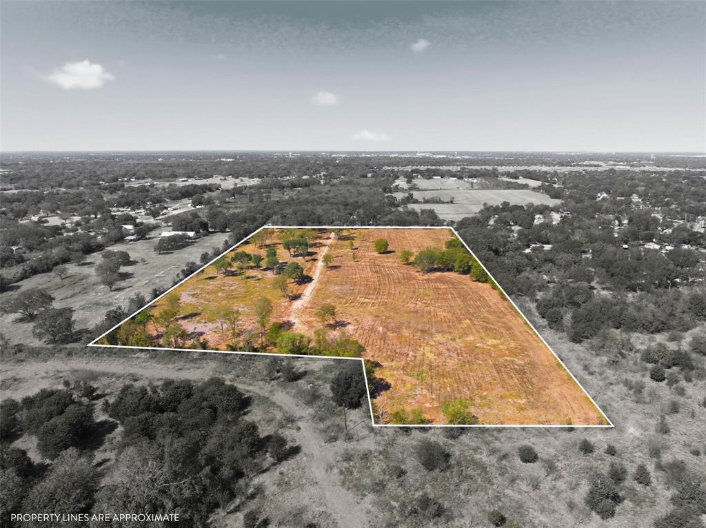 3601 Kendall Lane Waco, TX 76705 - Photo 12 of 15 wooden view of swimming pool