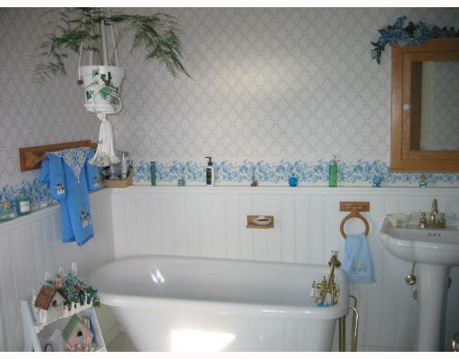10738 Jefferson Road Osceola, IN 46561 - Photo 8 of 8 Gallery Image 8