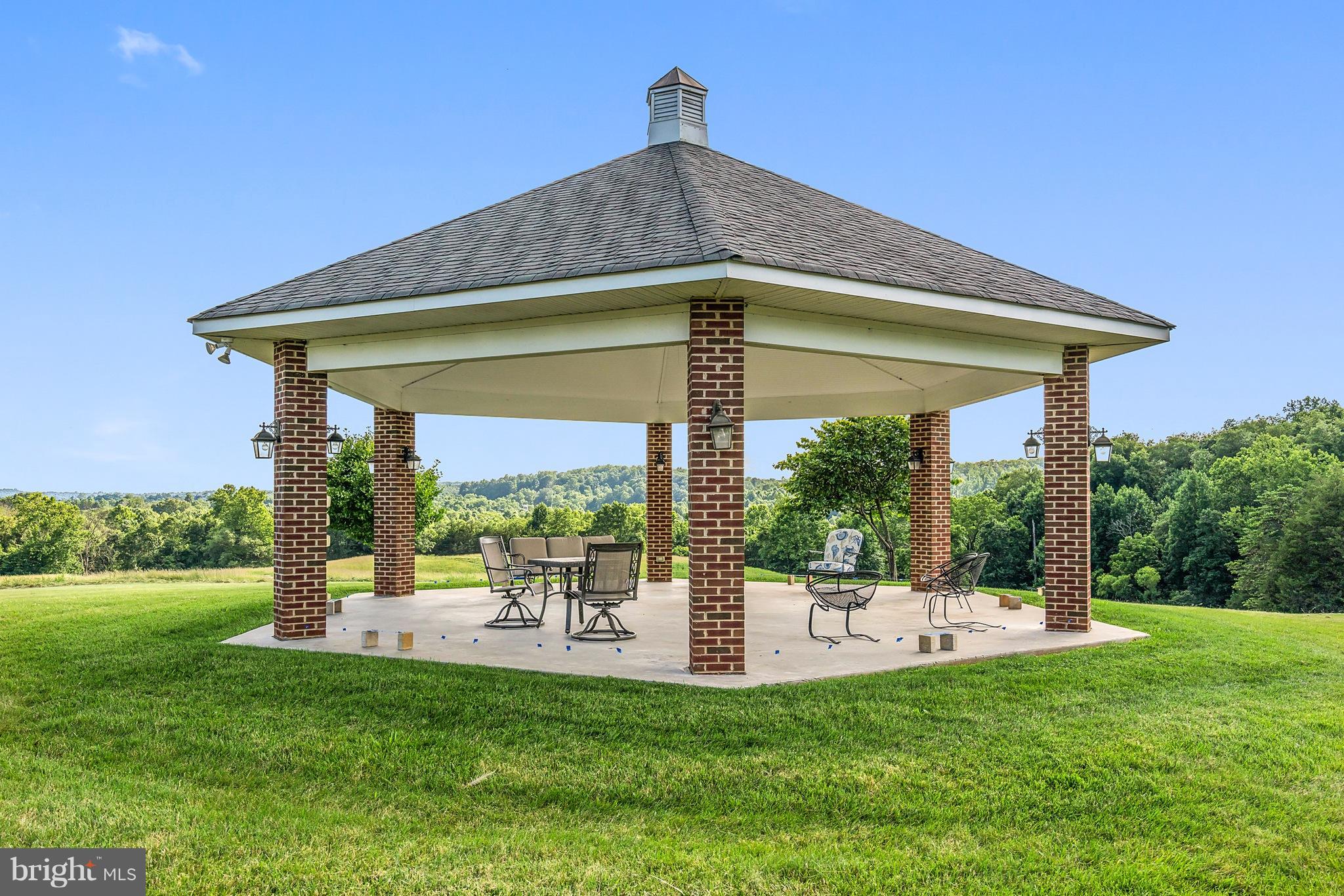 Gazebo - would make a perfect outdoor kitchen!