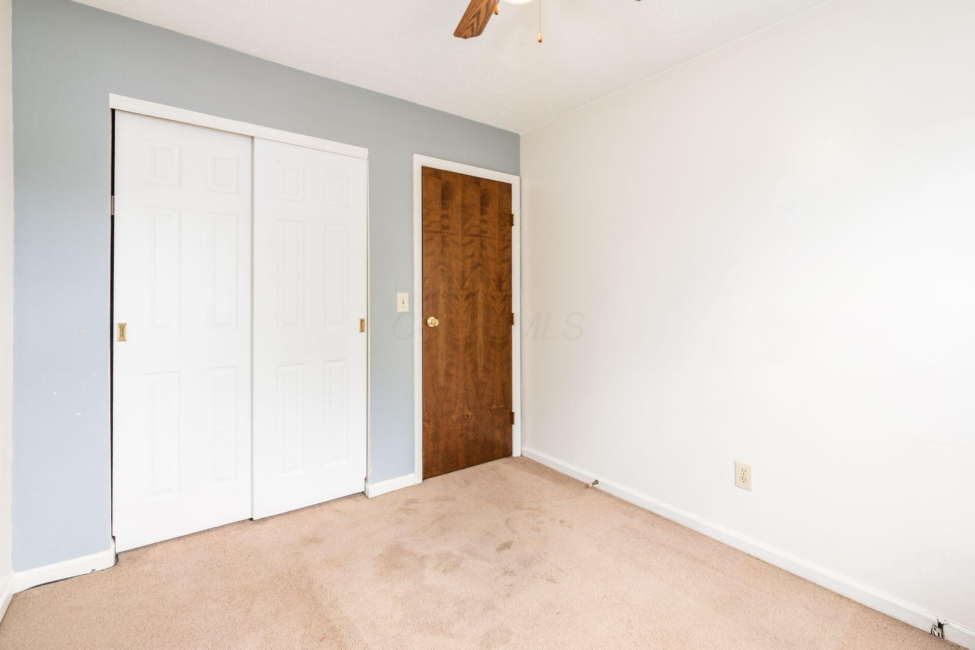 2120 Sprucefield Road Columbus, OH 43229 - Photo 21 of 27 022_ 2120 Sprucefield Rd-1051