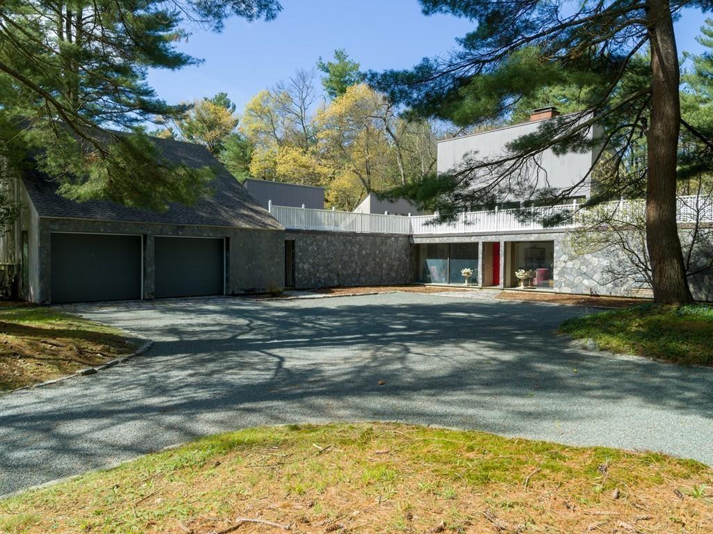 68 Farm Street Dover, MA 02030 - Photo 8 of 16