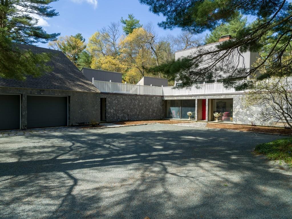 68 Farm Street Dover, MA 02030 - Photo 9 of 16