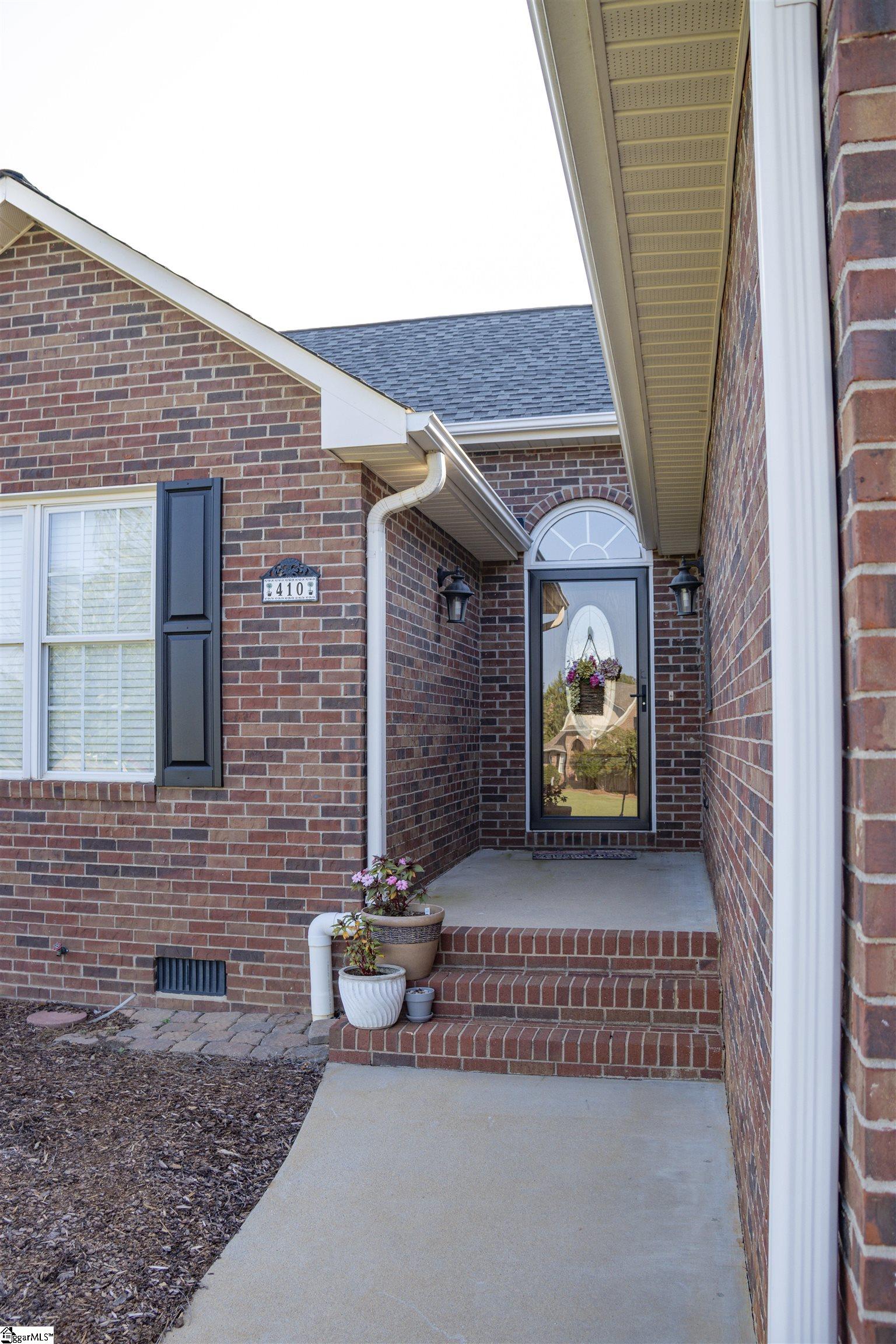 410 Sunburst Lane Inman, SC 29349 - Photo 2 of 41 Gallery Image 2