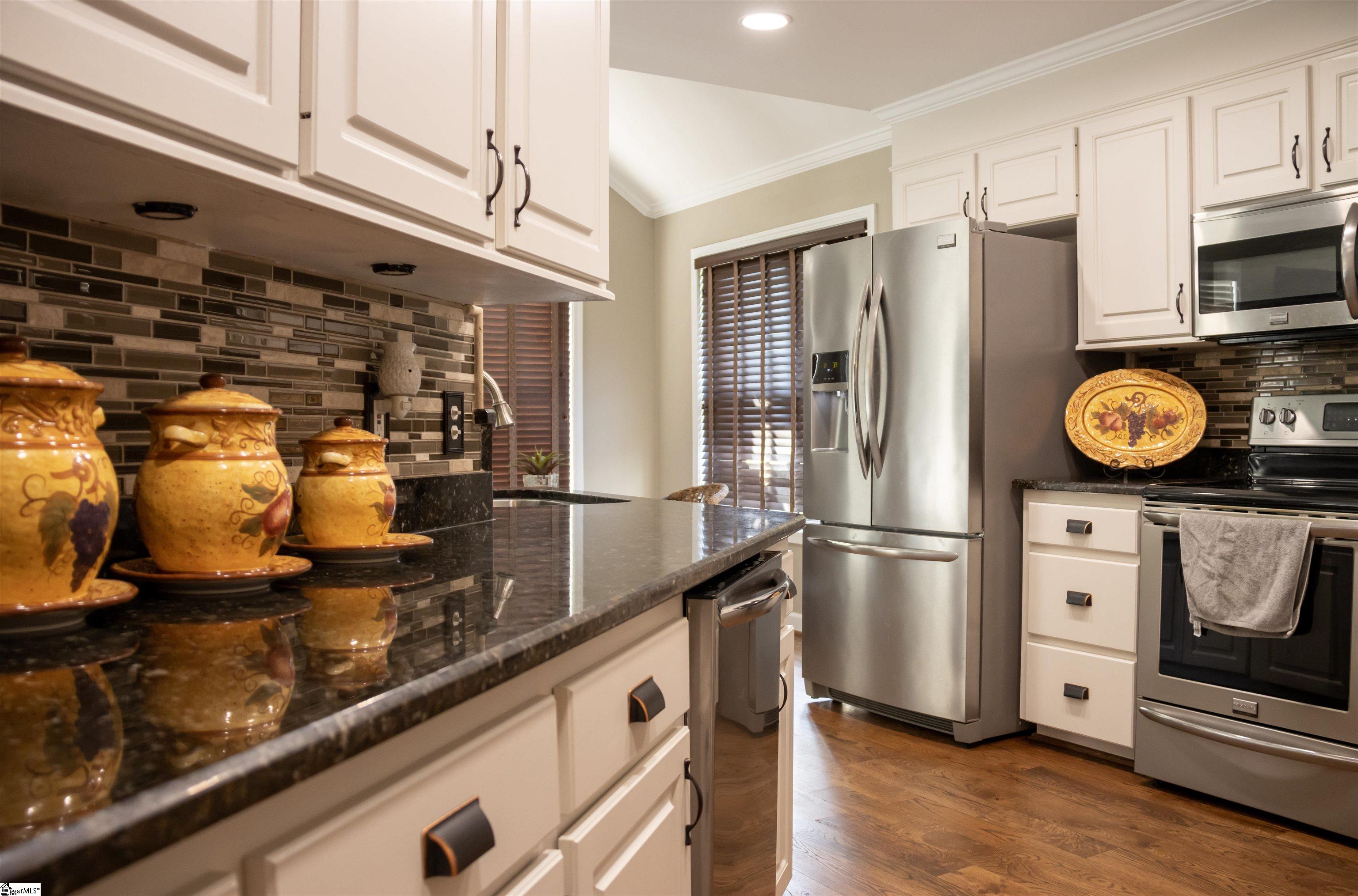 410 Sunburst Lane Inman, SC 29349 - Photo 9 of 41 Gallery Image 9
