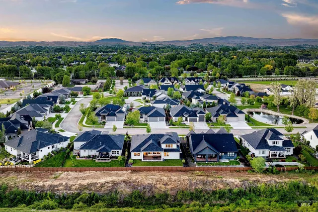 $1,198,000 | 3505 West Barefoot Street, Eagle, ID 83616