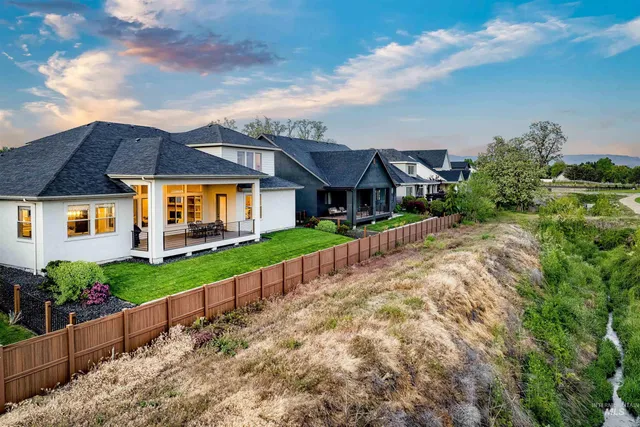 $1,198,000 | 3505 West Barefoot Street, Eagle, ID 83616