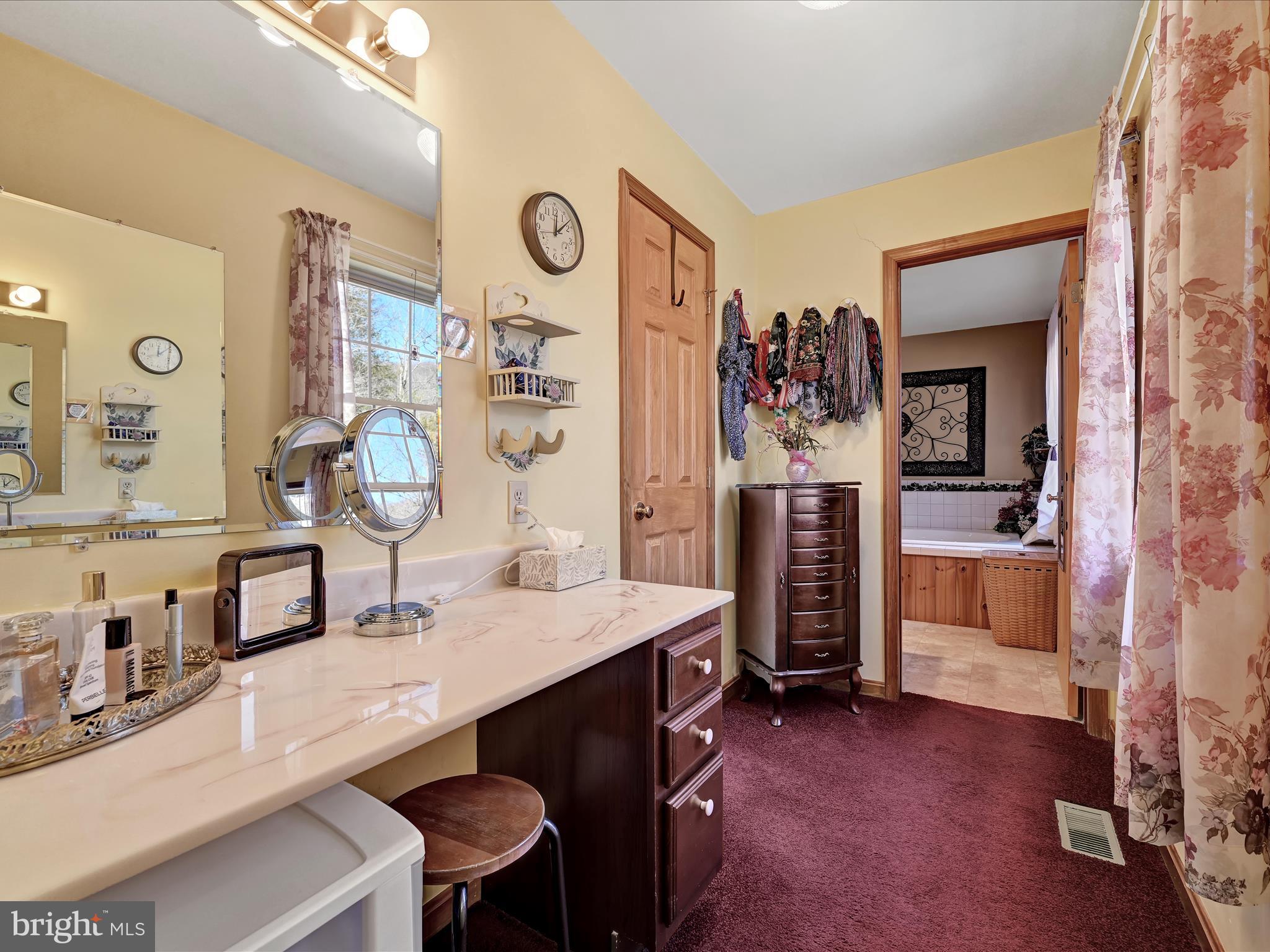 650 Golf Road Tamaqua, PA 18252 - Photo 27 of 48 Primary Bathroom