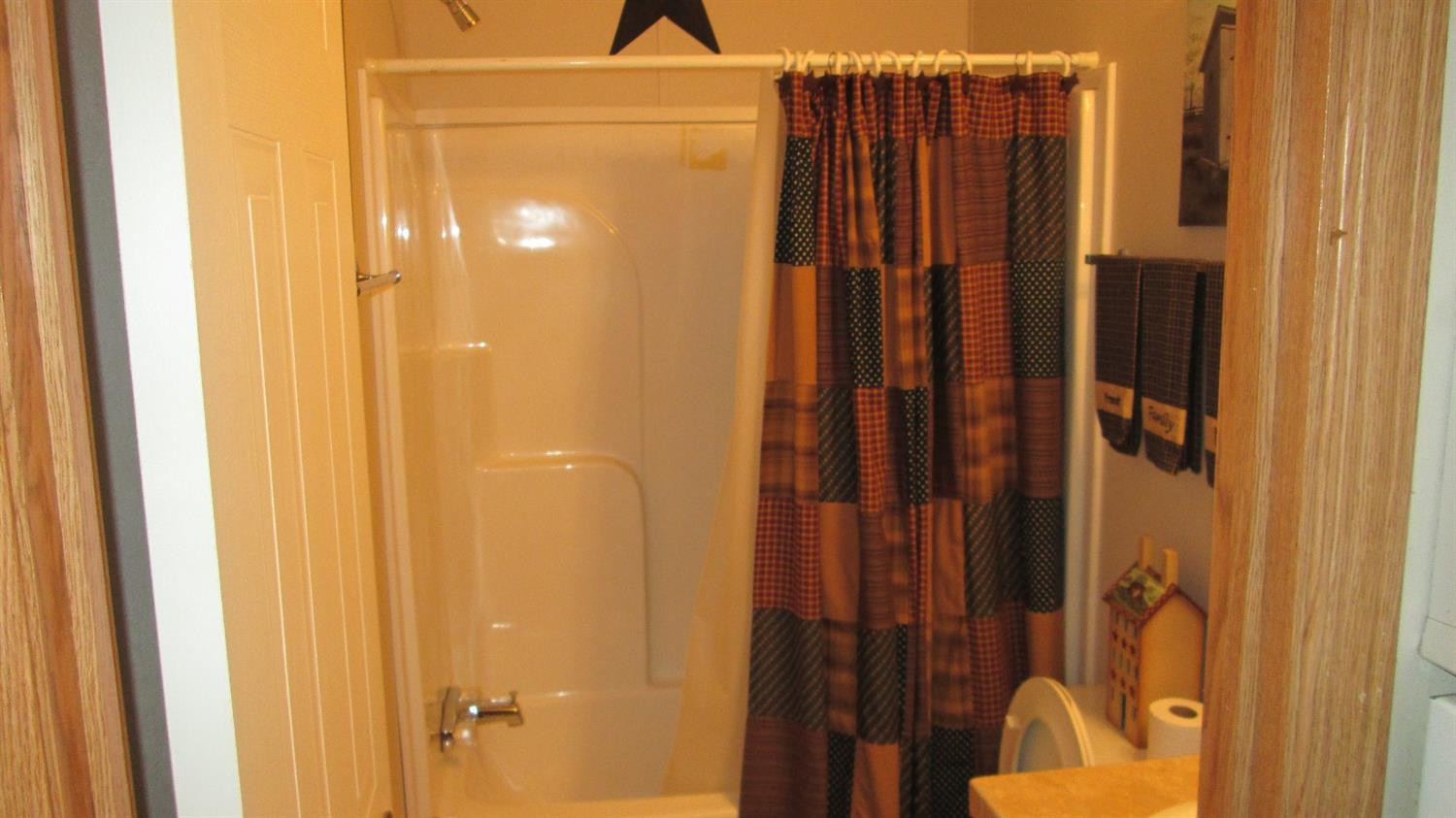38 Roberts Road Tollesboro, KY 41189 - Photo 2 of 24 Photo 2