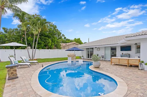 $875,000 | 1609 Northwest 8th Street, Boca Raton, FL 33486