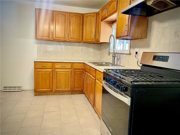 $132,900 | 1131 6th Avenue, Ford City, PA 16226