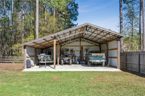 $369,500 | 76190 Highway 1077, Folsom, LA 70437