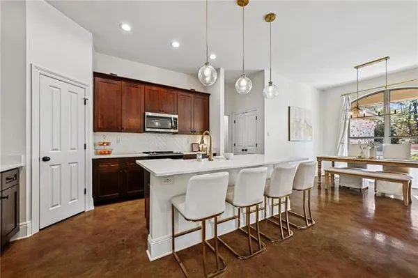 $369,500 | 76190 Highway 1077, Folsom, LA 70437