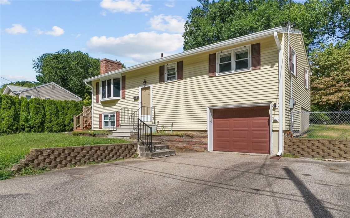 44 Morin Street Woonsocket, RI 02895 - Photo 33 of 36 Integral garage