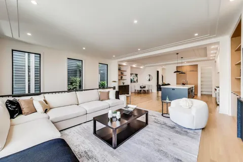 $2,599,000 | 3846 North Bell Avenue, Chicago, IL 60618