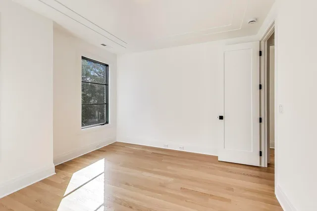 $2,599,000 | 3846 North Bell Avenue, Chicago, IL 60618