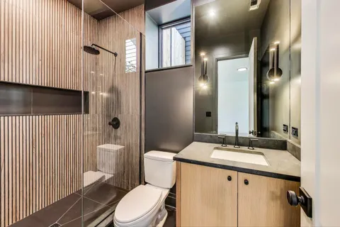 $2,599,000 | 3846 North Bell Avenue, Chicago, IL 60618