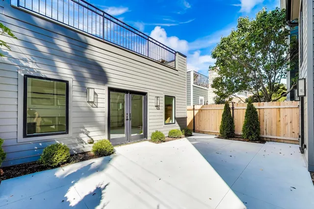 $2,599,000 | 3846 North Bell Avenue, Chicago, IL 60618