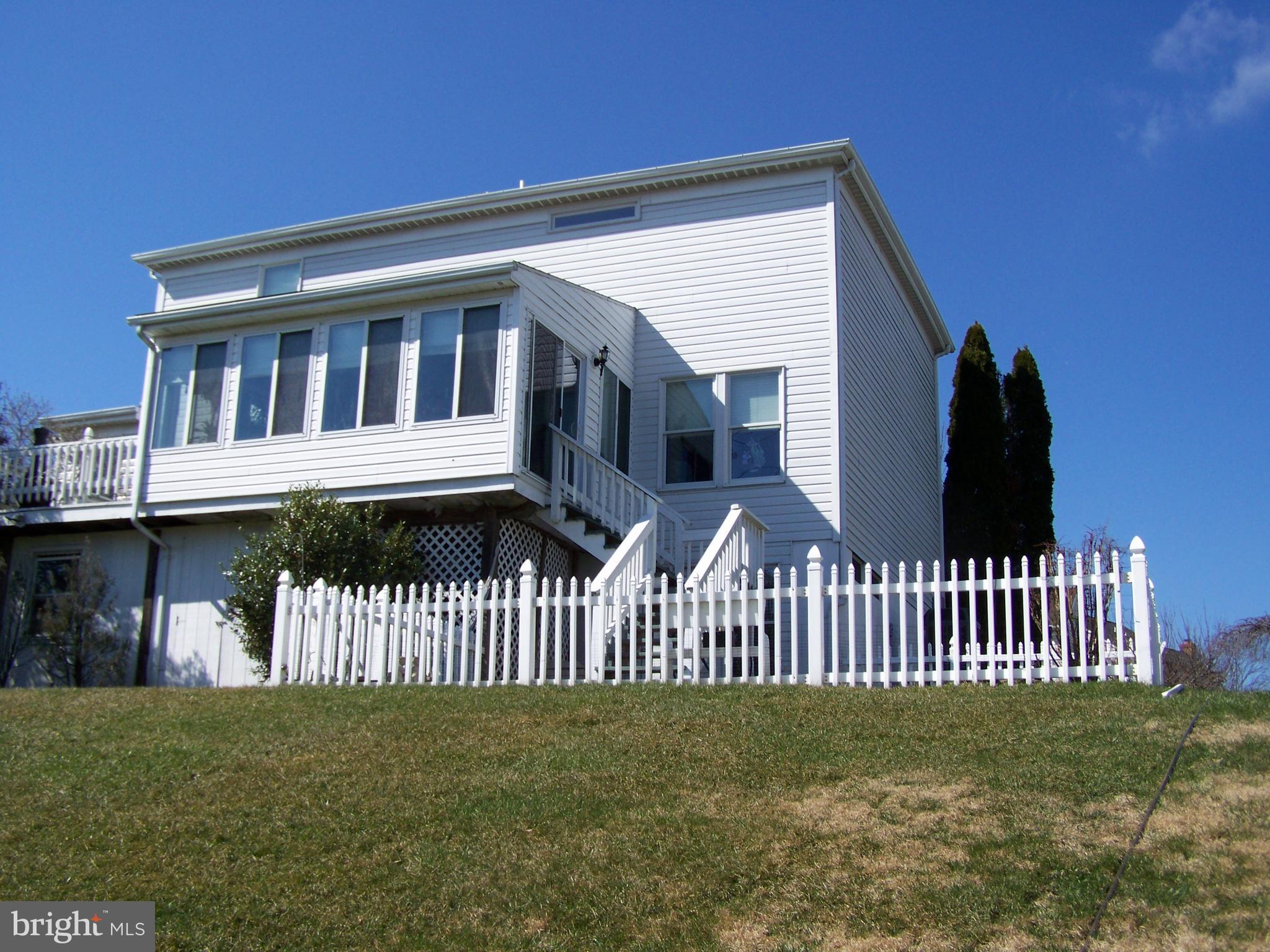 9229 Bretton Reef Road Baltimore, MD 21234 - Photo 2 of 30 Exterior (Rear)