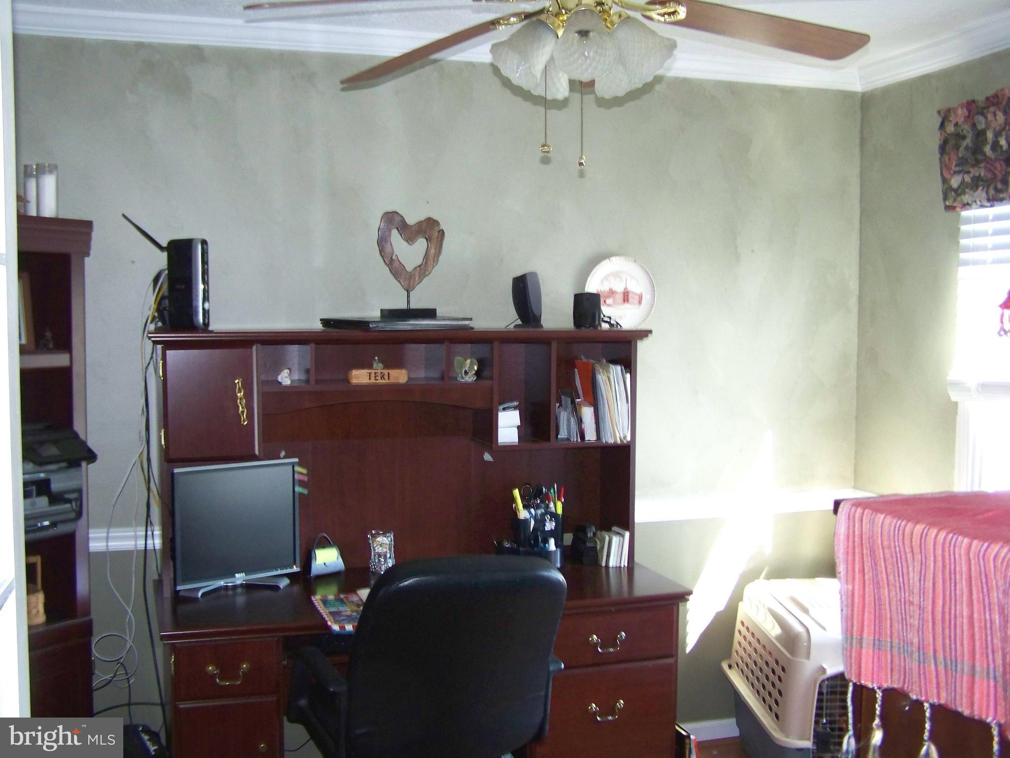 9229 Bretton Reef Road Baltimore, MD 21234 - Photo 5 of 30 Dining Room/Office
