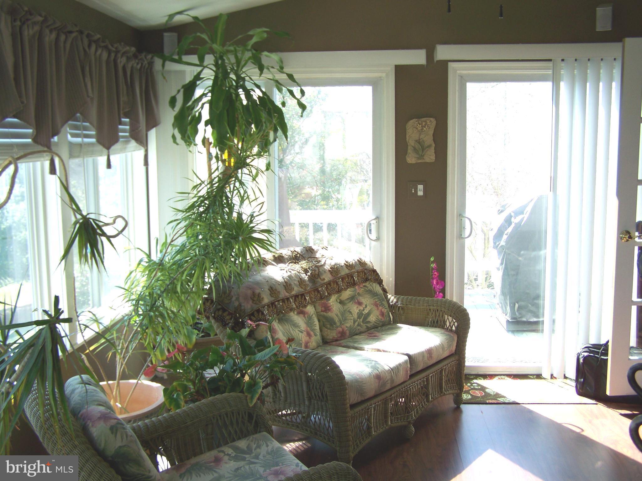 9229 Bretton Reef Road Baltimore, MD 21234 - Photo 10 of 30 Breakfast/Sunroom off kitchen 2nd view