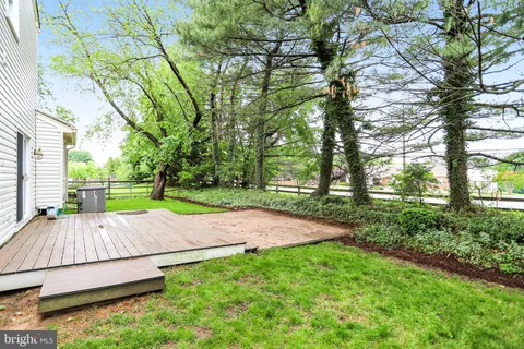 $795,000 | 302 Bostwick Lane, Gaithersburg, MD 20878