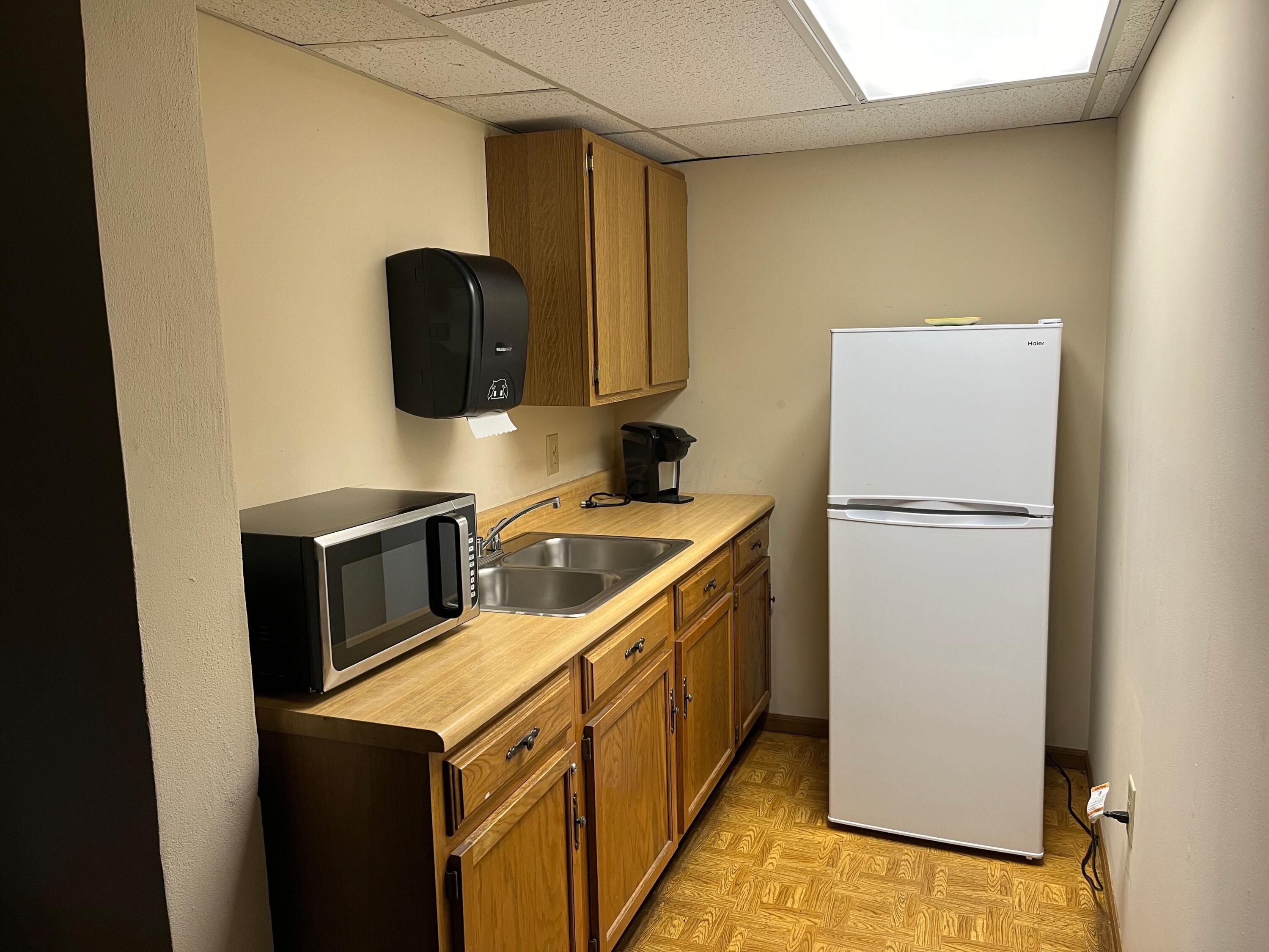 4115 Karl Road, Unit 309 Columbus, OH 43224 - Photo 40 of 45 This kitchenette is available for gatherings on the first floor.