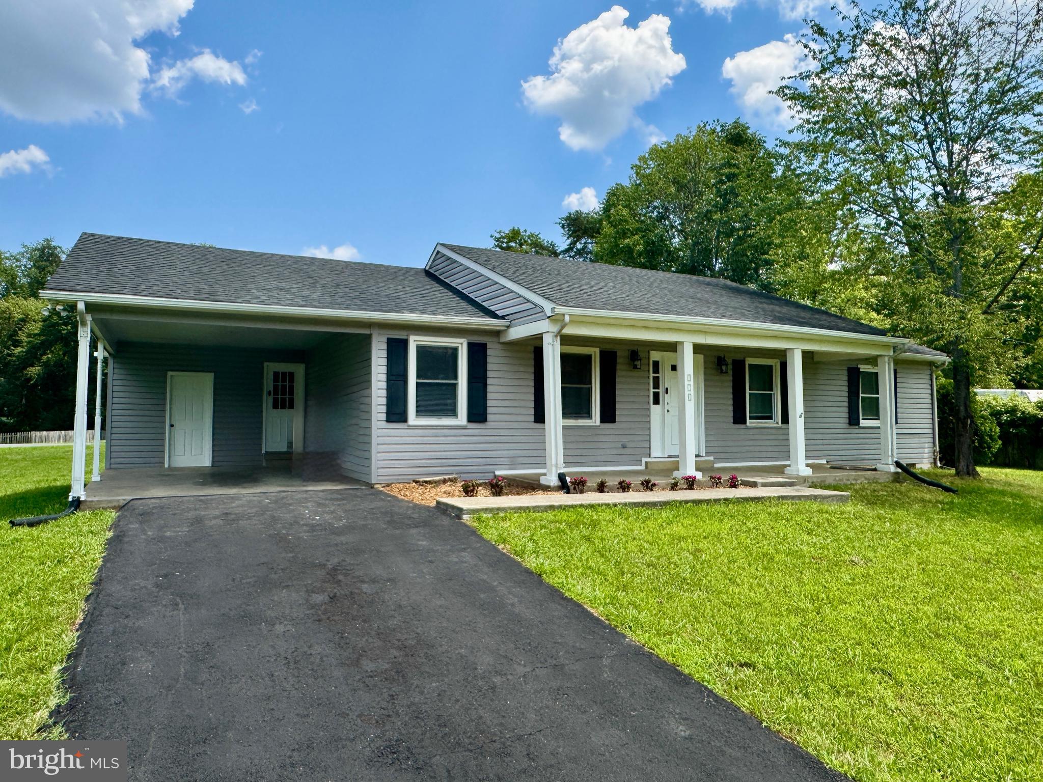 107 Raintree Boulevard Stafford, VA 22556 - Photo 2 of 24