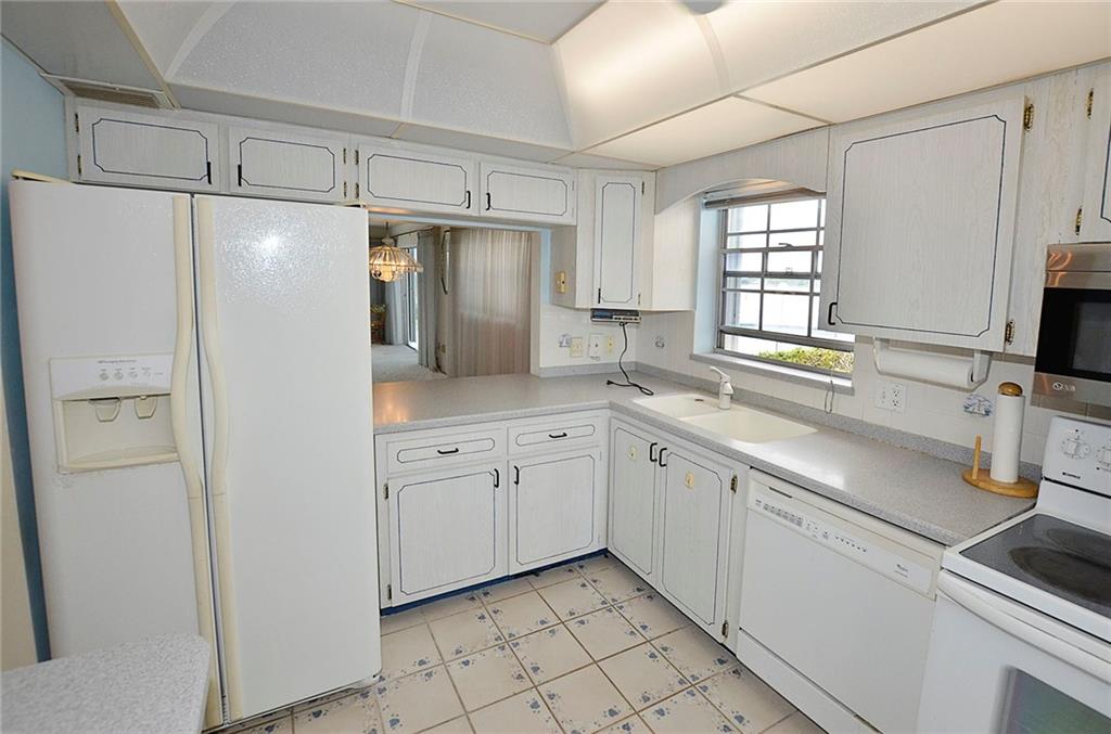 1860 Southwest Palm City Road, Unit 104 Stuart, FL 34994 - Photo 16 of 30 Gallery Image 16