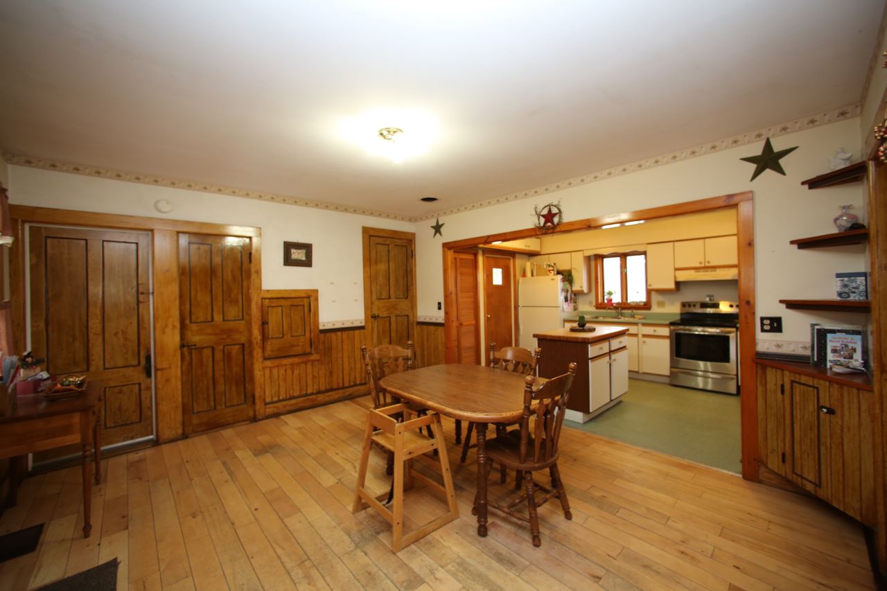 841 Pumpkin Harbor Road Cambridge, VT 05444 - Photo 8 of 40